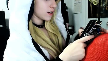 Euro Blonde Solo Masturbation