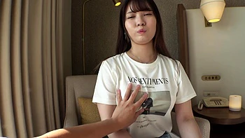 傍から見れば何の不満もない生活、それでも触れられない時間が積み重なり、30歳既婚女性が一歩を踏み出すまでの記録 【初撮り】ネットでAV応募→AV体験撮影 2486