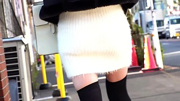 0011071_細身 ニーソックス 凌辱などが含まれている