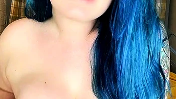 Big boobs milf masturbates with her dildo