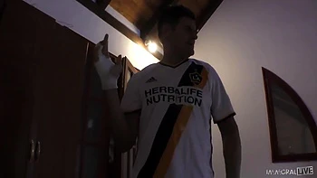 Gets Freaky As And Gets Three Cumshots! With Matt Bird, Porno Dan And She Squirts