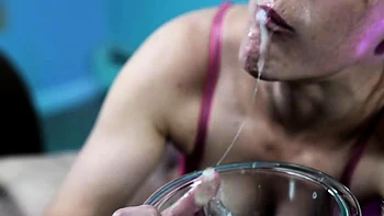 Pov homemade amateur facial cumshot and blowjob