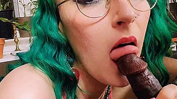 Big Cock Enjoys Blowjob And Hardcore Ride