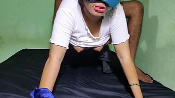 Chuchiyon Ko Daba Daba Kar Chudai Kari Mere School Student 18+ Ko