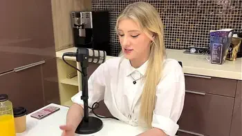 The LustCast Podcast - Japanese Porn in focus with Pornstar Melody Marks