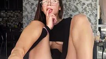 Twerking: Amateur, Onlyfans  Asian Porn