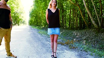 Lody, 35 years old, diversifies and spices up! - Jacquie et Michel TV