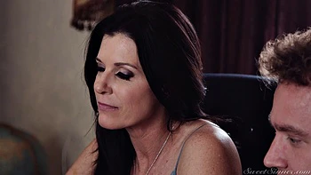 My Girlfriend's Mother Vol.14 Scene 2