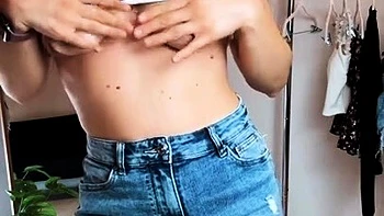 Amateur big ass brunette teen with