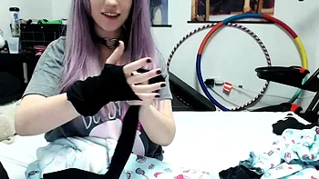 British amateur teen solo