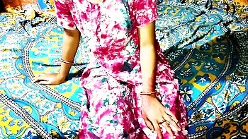 Indian Step Mom Fucks Young Guy - Desi Aunty Cheating Sex