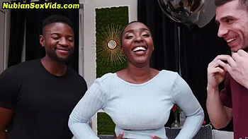 Roundbooty ebony babe banged in 3some