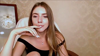 Camgirl tease: Amateur  Chaturbate Porn