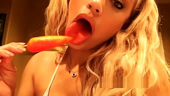 J k posing 5: Big Tits, Amateur  Babe Porn