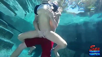 Underwater Fuck: Blowjob, Missonary  Babe Porn