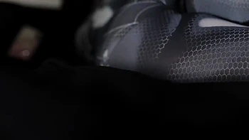 Spider Man - Indo Girl Wears Costume , Masturbates Until Wet