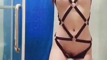 Anchor live broadcasts sex after bathing: Doggy, Big Tits  Amateur Porn