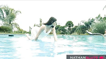 Wild Heather and Johnny's female orgasm video