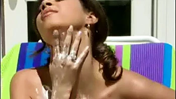 Juggs: Big Tits, Bongacams  Solo Porn