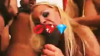 HAREM FANTASY FULFILLED BY BLACK MASTER SEVERAL HAREM GIRLS TO HAVE SEX WITH HIM HAREM: Porn