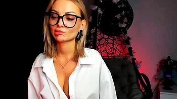 amateur his tall blonde fetish masturbating on live webcam