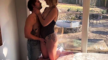 Blonde blowjob adoring skank facialized after hardcore fun