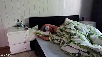 Morning Sex with Hot MILF Wife - Real Amateur Couple Spooning & Loud Orgasm