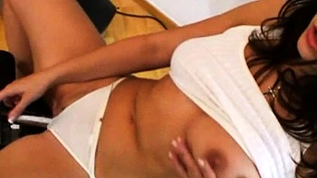 Amateur Jasmin stripping panties and masturbating