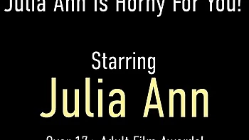 Julia's tits movie