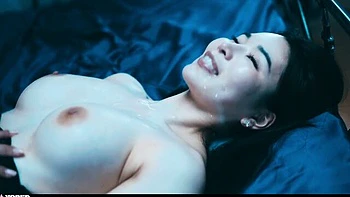 Rae Lil Black's scissoring in lesbian dirt by Vored