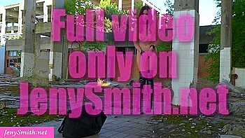 Asked To Be Chained Her With A Timer Padlock With A Toy In Her Pussy