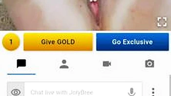 Camgirl se masturba hardcore e goza para nós