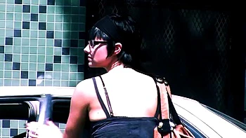 Nana tatouée gorge profonde, léchée levrette et missionnaire