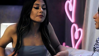 Gamer Girl Xxlayna Marie Pussy Licked By Isabella Nice