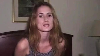 Teena amadora chupando e fodendo de quatro