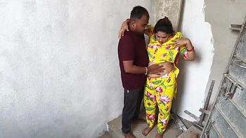 Sona Bhabhi Secret Outdoor Village Sex - Big Natural Tits Pressing & Hot Kissing Scenes