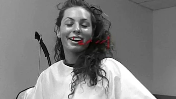 Номи Расселл ебет в жёстком минете и межрассовой наезднице