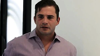 Reagan und Nathan ficken hart im Doggy und Reverse-Cowgirl