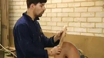 Kristen Ashleighs Hardcore-Blowjob und Cowgirl-Dreier