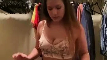 Jaccy Shows Off Her Big Tits and Ass Amateur