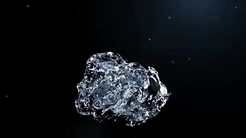 Лесби Николь Лав лижет киску и писает в рот