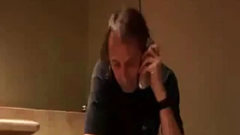 Cougar safada fode outro cara pelas costas do marido