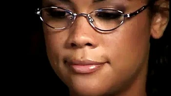 Кортни Девин трахнули сзади, наездницей и миссионером