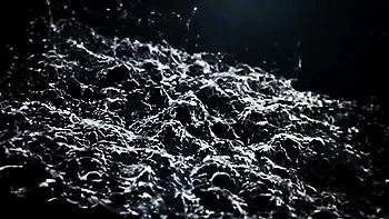 Vanessa Decker lambendo buceta e mijando com lésbicas