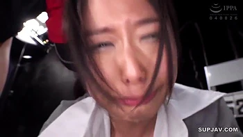 Neue asiatische Lehrerin wird mit großem Arsch und Titten gefickt