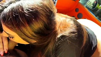 Morena hardcore ao ar livre, boca e bunda