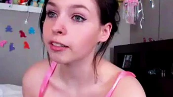 Мастурбация с игрушками и писей