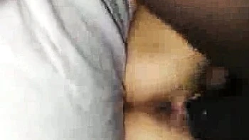 Joven esposa follada por BBC frente a su marido