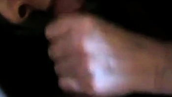 Velha dinamarquesa faz boquete e masturbação