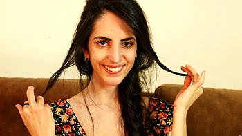 Sailor Sindy se fode sozinha com seu brinquedo